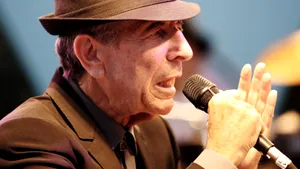 Leonard Cohen a spus o rugăciune iudaică la finalul unui concert susţinut la Tel Aviv