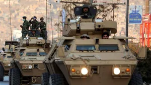 Talibanii îi răspund lui Trump la cererea de a înapoia echipamentele militare lăsate în Afganistan, evaluate la 7 miliarde dolari: avem nevoie şi de alte arme pentru a lupta cu teroriştii
