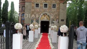 PNL Iaşi: Primarul Nichita a folosit instituţiile publice pentru nunta fiicei sale