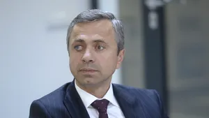 Ionuţ Simion, preşedintele Camerei de Comerţ Americane în România: Pentru un mediu de afaceri benefic, România are nevoie de reformarea educaţiei - VIDEO