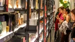 Piața cosmeticelor și parfumurilor din România a ajuns la aproape 4,3 mld euro în 2025, cu peste 10% față de 2024. Top 10 retaileri și vânzători angros, dar și principalele trenduri
