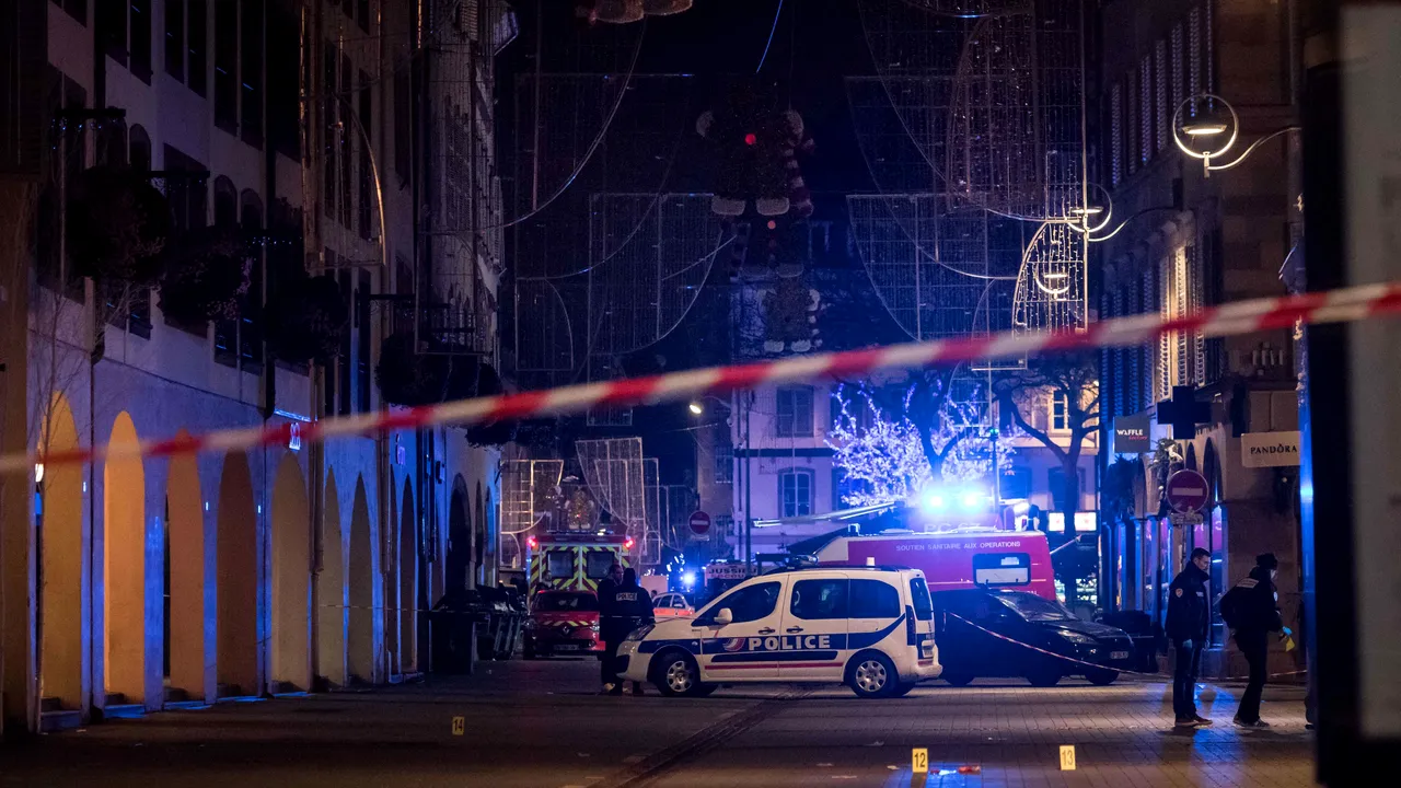 MAE: Până în prezent nu sunt confirmate victime de cetăţenie română în urma atacului din Strasbourg