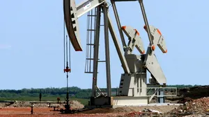 Preţul petrolului Brent a scăzut cu peste 2 dolari după ce Kuwait-ul a primit asigurări din partea Iranului că nu va bloca strâmtoarea Ormuz