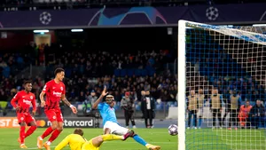 Frankfurt penalizată de UEFA cu închiderea parţială a stadionului după meciul cu Napoli