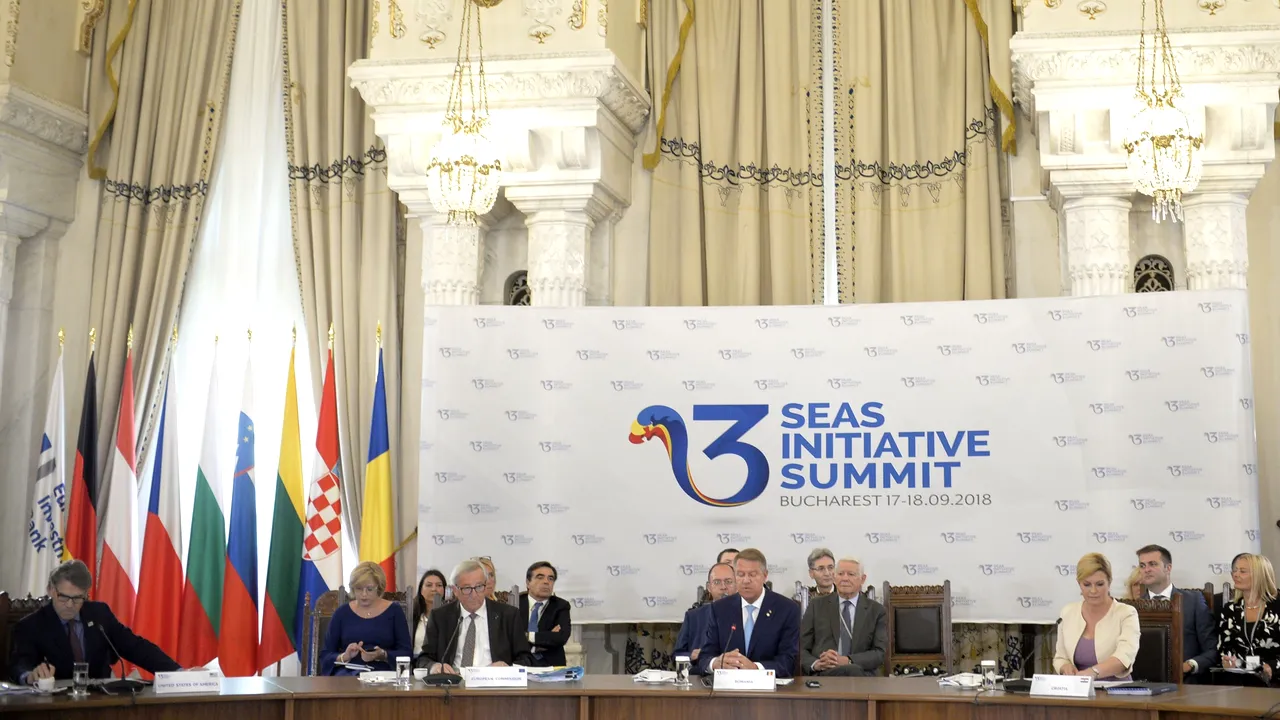 Jean-Claude Juncker şi-a arătat, la Bucureşti, îngrijorarea faţă de viitorul UE: Am impresia că Europa începe să rămână fără suflare