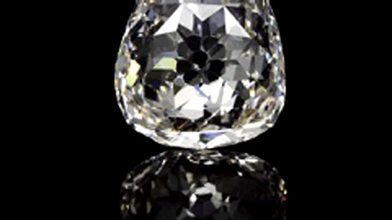 Un diamant istoric, Beau Sancy, evaluat la 2-4 milioane de dolari, scos la licitaţie la Geneva
