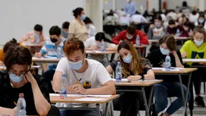 Germania ia măsuri împotriva trișatului cu inteligența artificială la examenul de admitere la universitate