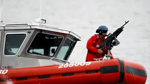 Paza de Coastă americană a dechis focul asupra unei nave, la Washington - VIDEO