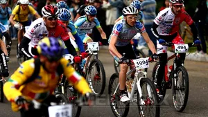 Peste o mie de persoane, la maratonul de ciclism cross-country 