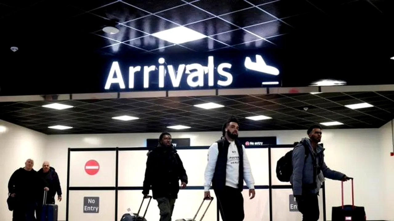 Aeroportul Heathrow din Londra, închis toată ziua în urma unui incendiu