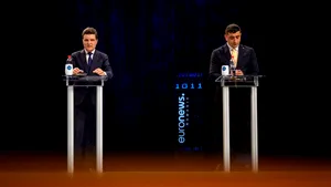 Candidații la președinție, despre viitorul Guvern. George Simion: Guvern de uniune națională / Nicușor Dan: Îl doresc pe Bolojan