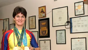Elisabeta Lipă a primit cea mai înaltă distincţie din canotaj