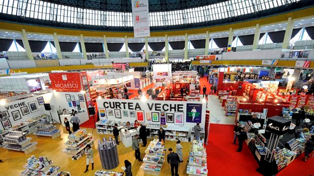 Cărţi la 5 şi 10 lei, steaguri şi cosmetice naturale, la Târgul Gaudeamus 2011