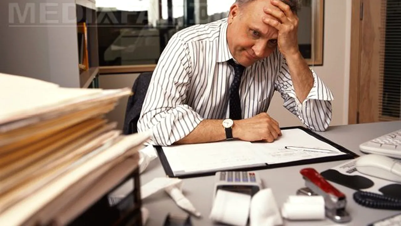 Obsedaţi de job! Muncim cel mai mult dintre europeni şi ne odihnim cel mai puţin