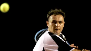 Răzvan Sabău şi Adrian Ungur în optimile challengerului de la Braşov