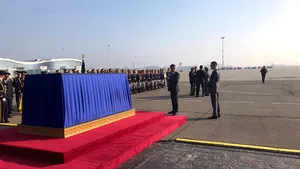 Omul din spatele funeraliilor Regelui Mihai se ocupă şi de ceremonialul repatrierii Reginei-Mamă Elena