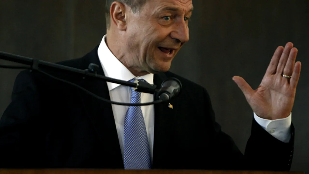 Băsescu: Dizolvarea Parlamentului e o cale de a ieşi dintr-o criză politică