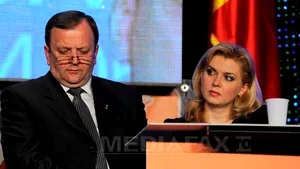 Anastase, Baconschi, Flutur, Frunzăverde - noii prim-vicepreşedinţi PDL