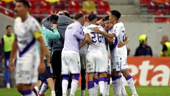 SPORT Prima victorie a sezonului pentru FC Argeș. Piteștenii au rezistat în zece oameni în fața Petrolului