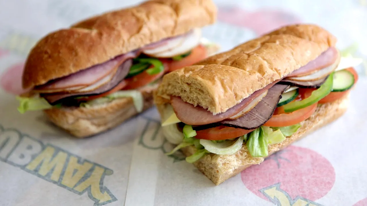 Al doilea cel mai mare lanţ de fast-food din lume se vinde. Cine va prelua Subway, lanţul cu aproximativ 37.000 de restaurante în peste 100 de ţări
