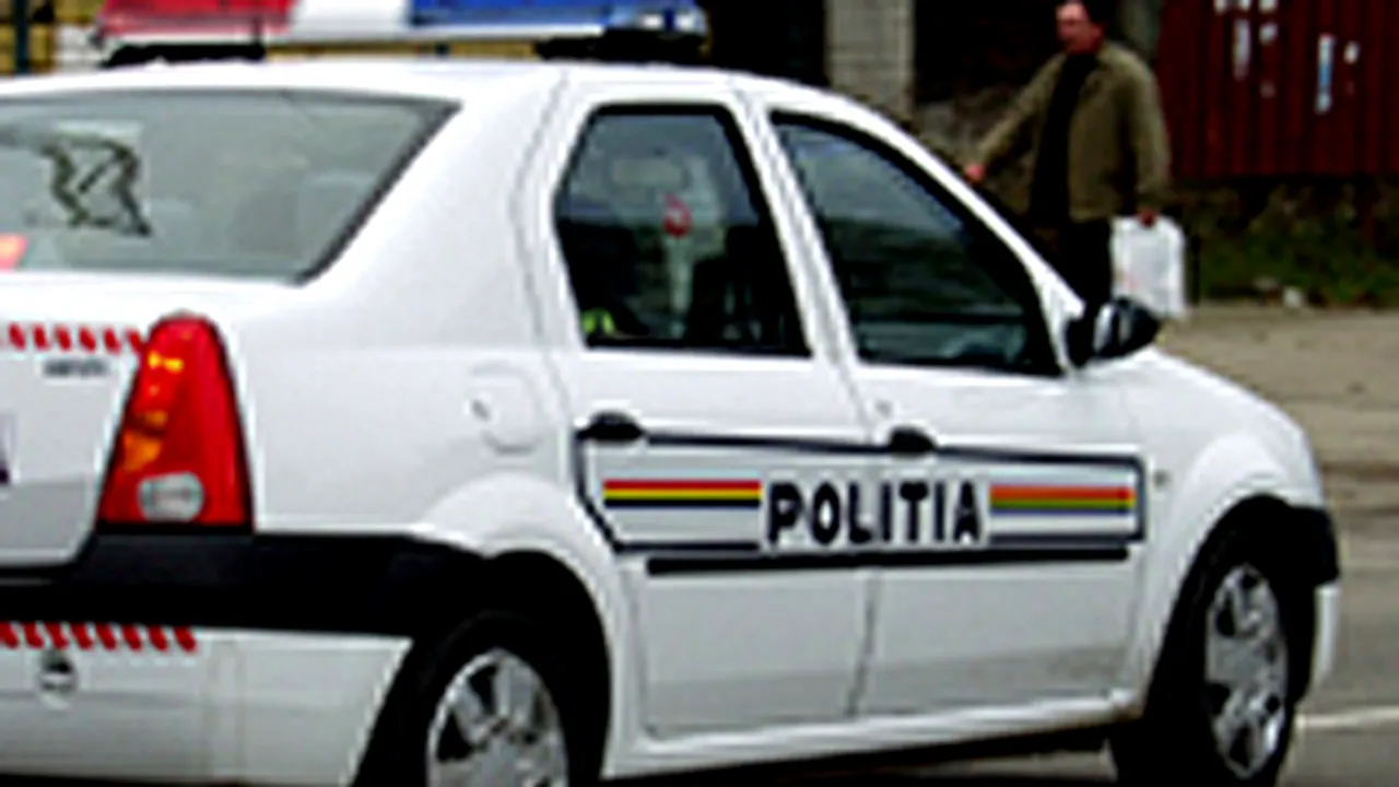 Trei ofiţeri de poliţie din Braşov, cercetaţi de Consiliul de disciplină
