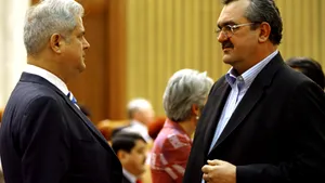 Mitrea şi Năstase, sfătuiţi de Geoană să se mai gândească
