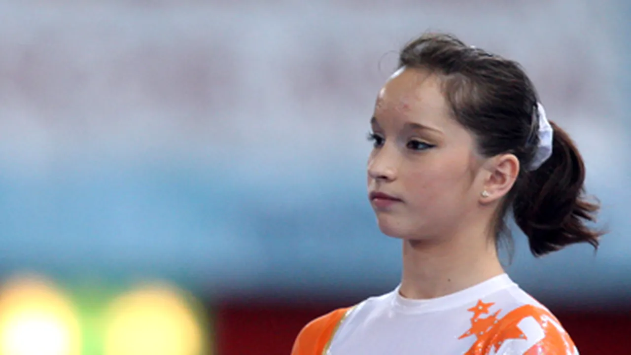 Steliana Nistor s-ar putea retrage din gimnastică (Galerie Foto)