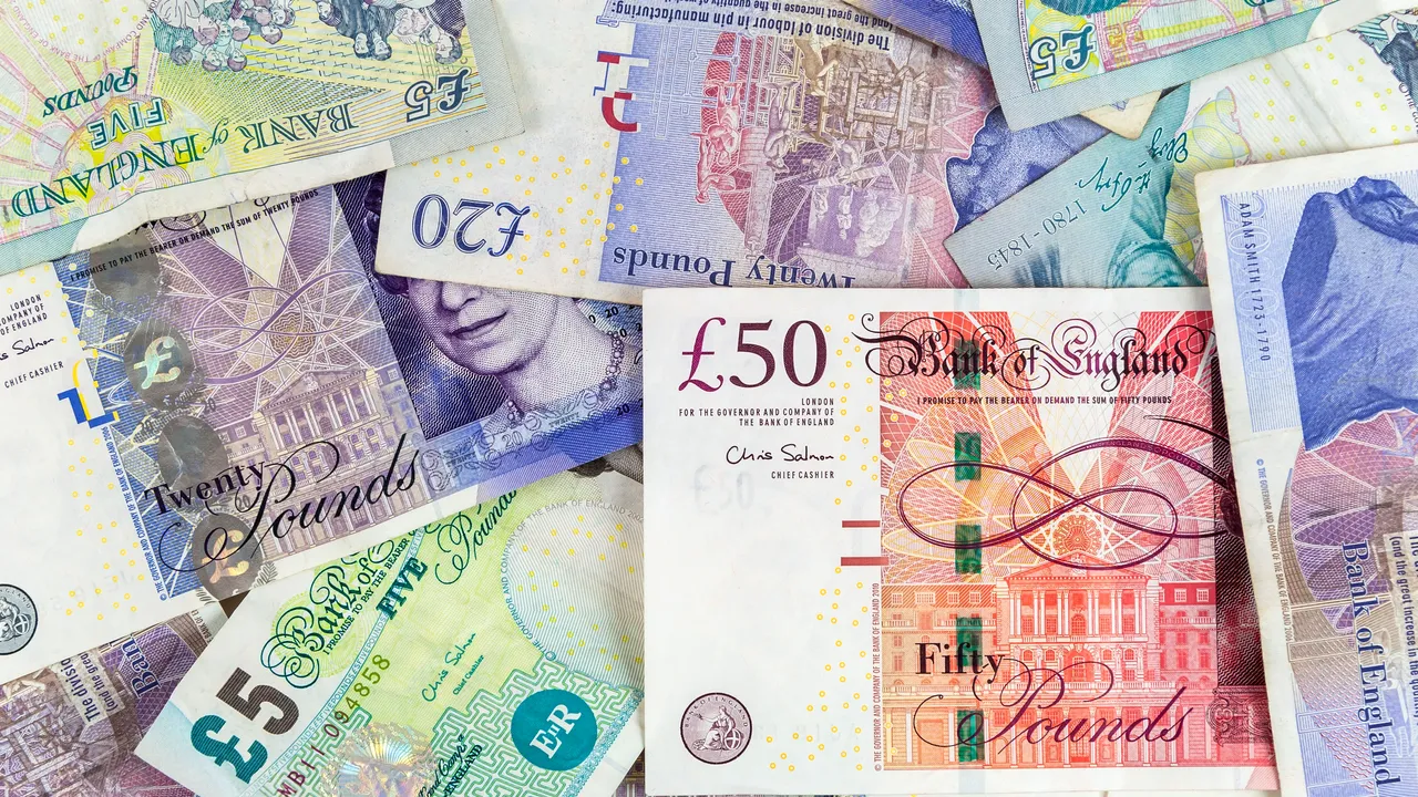 Noua bancnotă de 10 lire sterline atrage criticile britanicilor. Citatul care stârneşte controverse