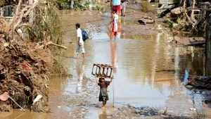 Peste 652 de morţi şi 808 dispăruţi în Filipine, în urma furtunii tropicale Washi - FOTO