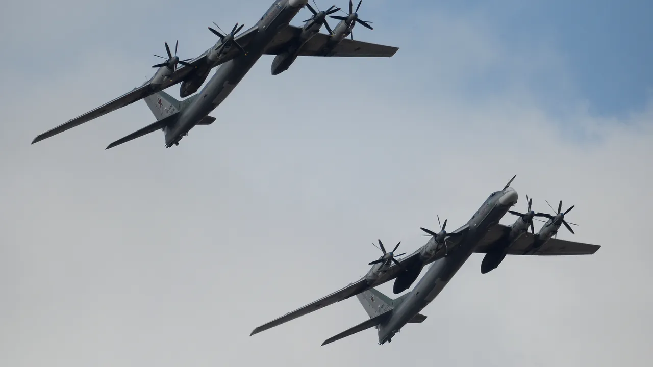 Bombardiere strategice ruse, cu capacitate nucleară, au zburat în preajma Japoniei şi a SUA