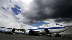 Forţele aeriene americane alocă 13 miliarde de dolari pentru a dezvolta o nouă versiune a „avionului Apocalipsei”