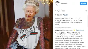 FOTO Rihanna şi-a uimit fanii postând poze trucate cu Regina Marii Britanii