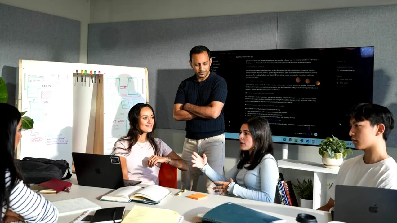 Silicon Valley lansează o alternativă la facultate pentru tinerii pasionați de AI și tehnologie