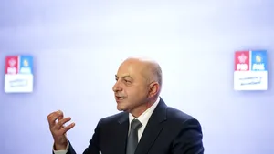 Medicul Cătălin Cîrstoiu, candidatul PNL-PSD la Primăria Capitalei, începe dialogul cu bucureştenii