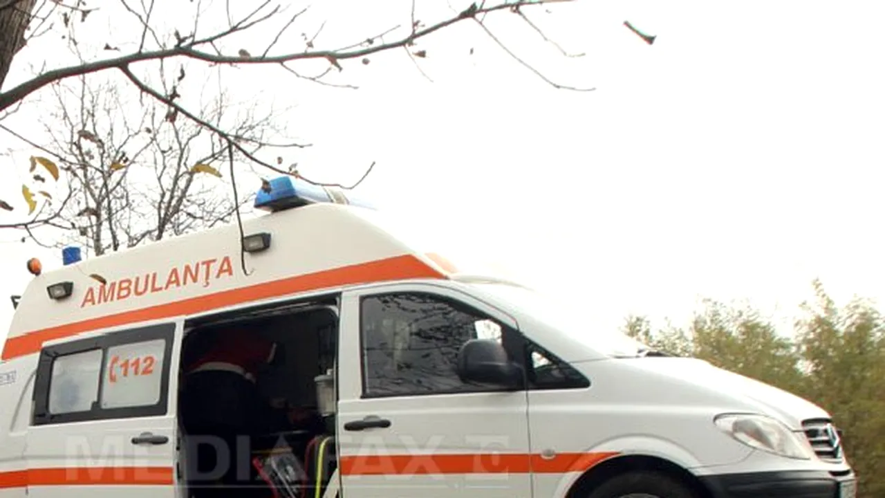 Un tânăr a murit după ce un mal s-a surpat peste el când lucra într-o fântână adâncă de 12 metri