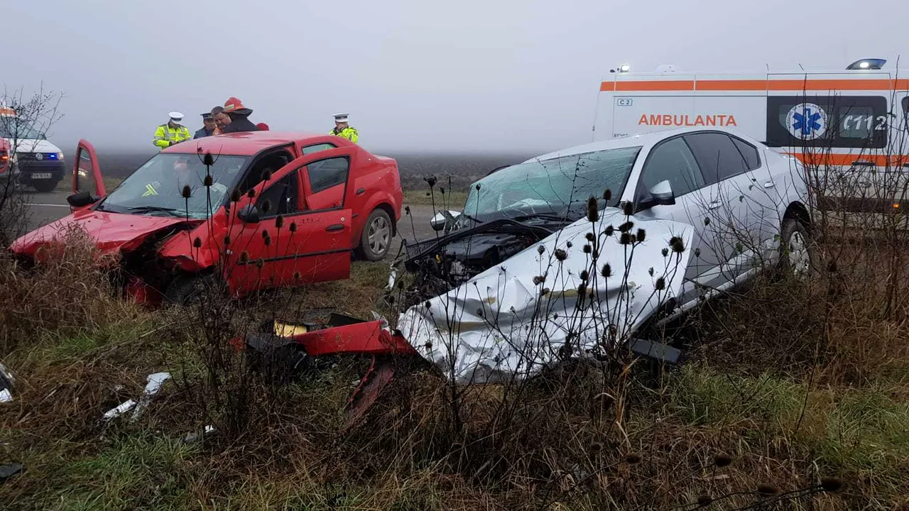 Accident mortal, după ce două maşini s-au lovit violent pe o şosea din Vrancea. Bilanţ: Un mort şi 3 răniţi