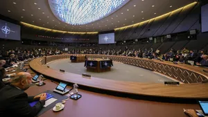 NATO nu a observat modificări în poziţionarea sistemelor nucleare ruse, dar menţine vigilenţa
