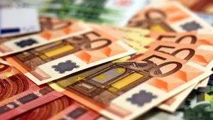 BNR: Euro scade. Aurul și dolarul american au fost cotate în creștere. Curs valutar 2 iulie