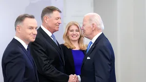 Casa Albă: Liderii din formatul B9 au analizat opţiuni de consolidare a flancului estic al NATO 
