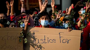 ONU: Cel puţin 18 protestatari au fost împuşcaţi mortal în Myanmar