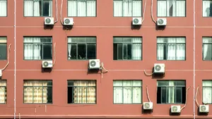 Europa se pregătește pentru veri extreme: pot pompele de căldură să înlocuiască aerul condiționat?