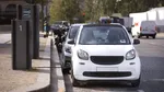 A primit șase amenzi pentru viteză, dar mașina îi era parcată. Misterul unui radar