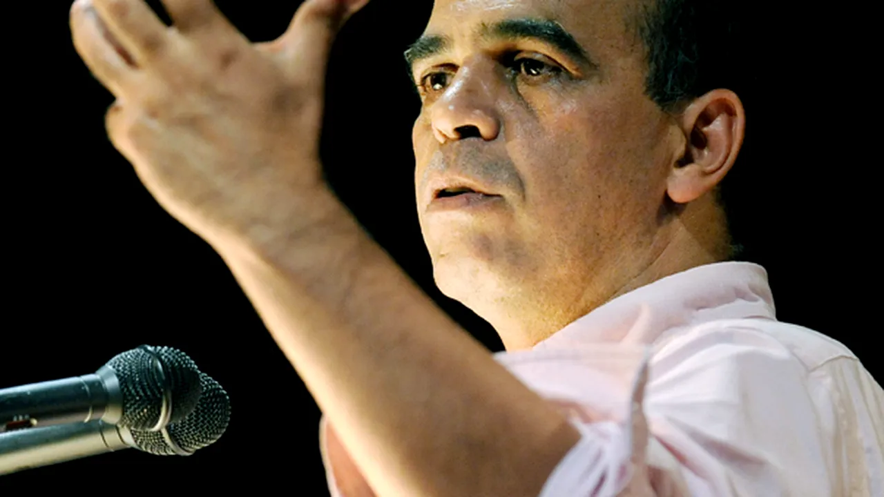 Raportorul PE pentru ACTA demisionează denunţând negocierile drept o 