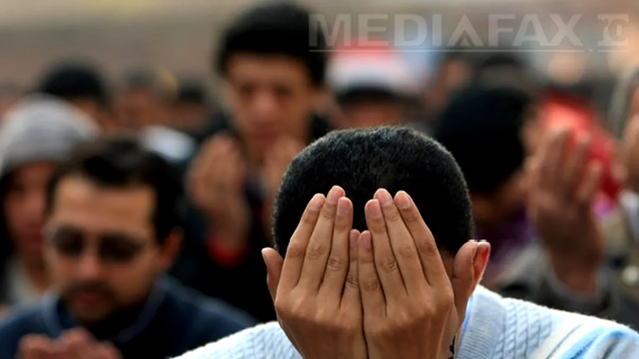 Noi violenţe la Cairo, între protestatari şi forţele de ordine - FOTO