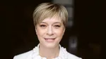 Crizele de imagine se schimbă în era AI. Eliza Rogalski: „AI-ul nu poate înlocui încrederea pe care oamenii o au într-o entitate”