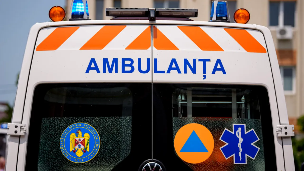 Accident cu nouă victime la Constanța. Un microbuz s-a răsturnat pe o șosea