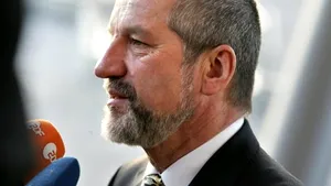 Traficanţii de copii romi din România obţin milioane de euro în Marea Britanie