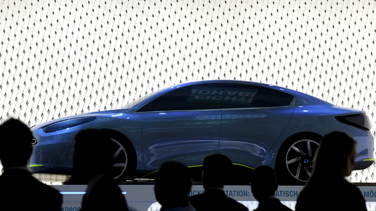 Renault Fluence electric, la un preţ similar versiunii convenţionale