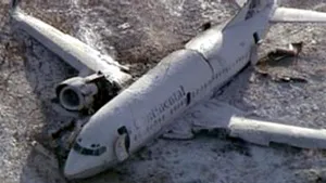 Cel puţin 58 de răniţi, după ce un avion a ieşit de pe pistă şi a luat foc la Denver