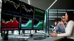 CEC Bank: Criza politică nu sperie piețele. Dobânzile și cursul rămân stabile, riscurile vin din război și ROBOR